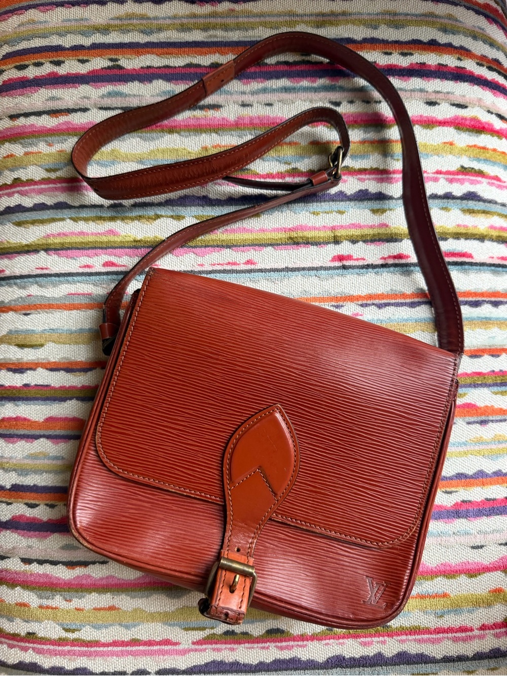 Louis Vuitton Epi Leather shoulder Bag